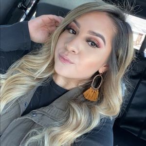 Meet your Posher, Alejandra